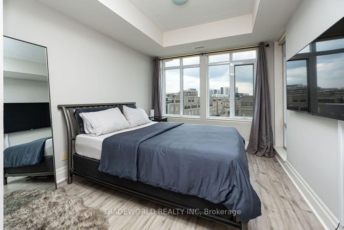 131 Upper Duke Crescent, Unit 504 thumbnail 12