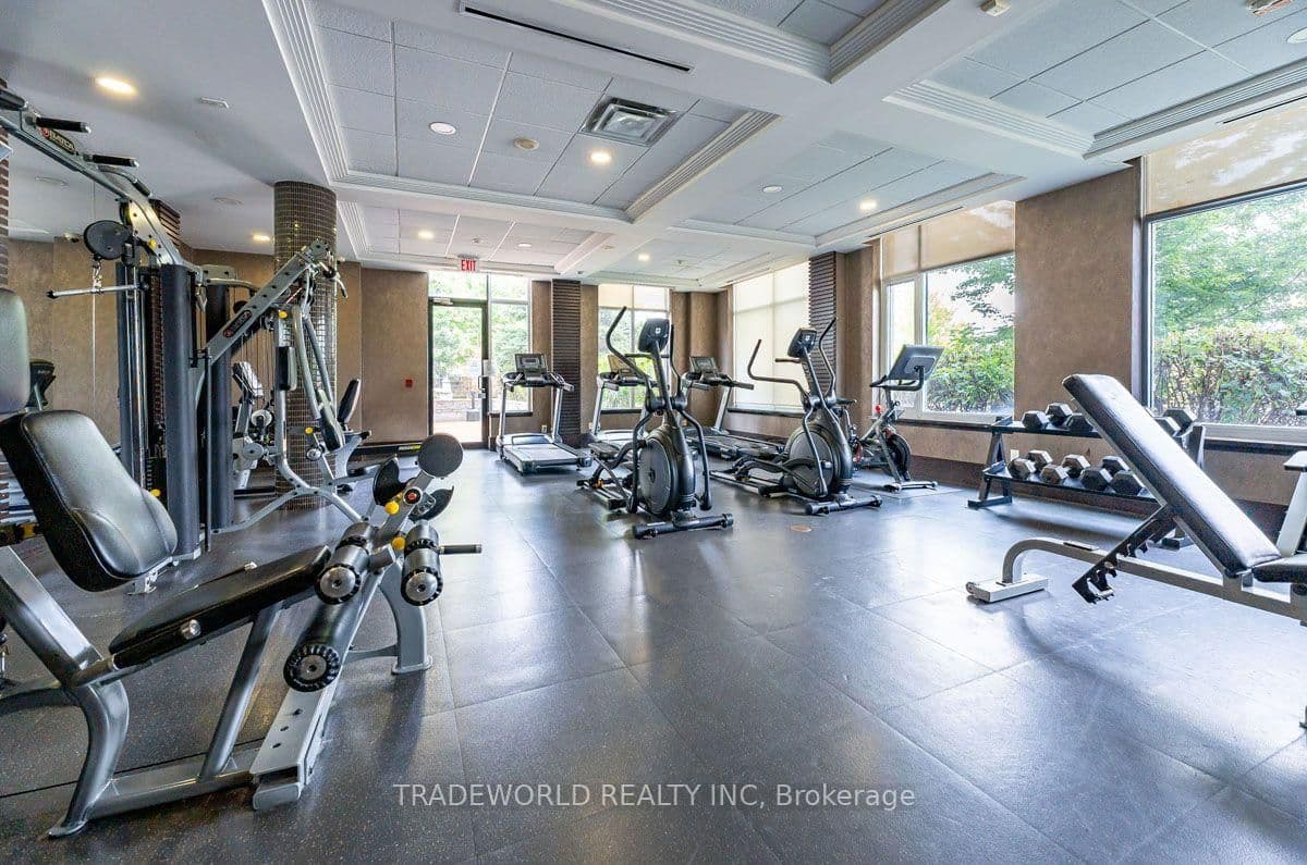 131 Upper Duke Crescent, Unit 504 thumbnail 19