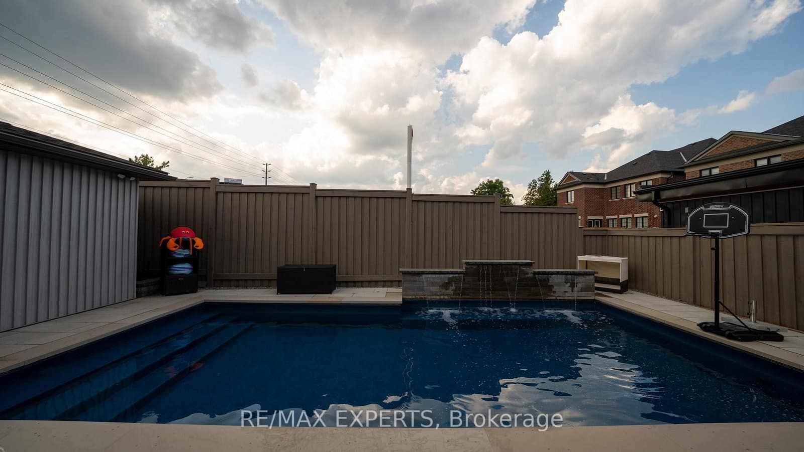 89 Rosshaven Crescent thumbnail 42