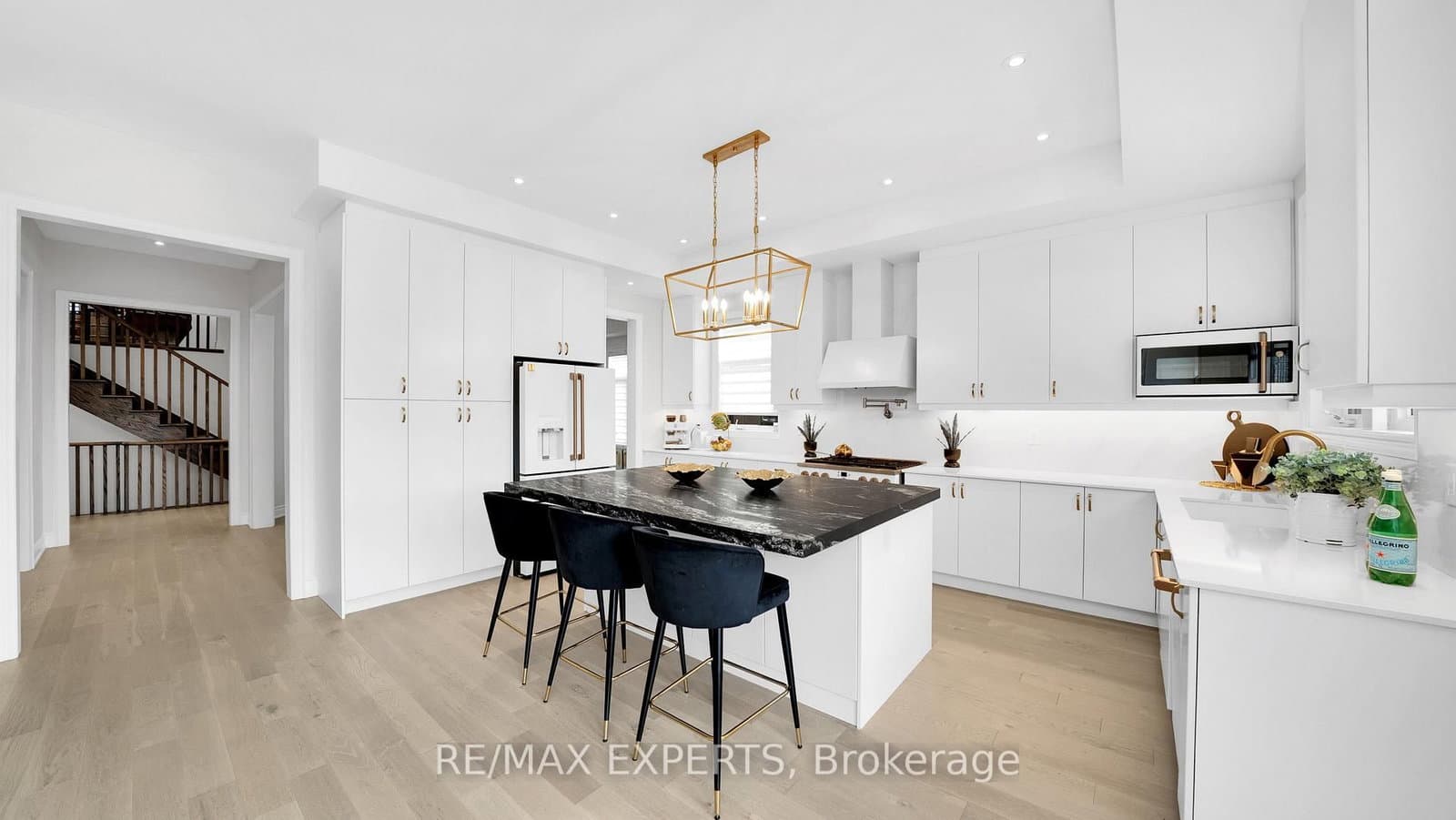 89 Rosshaven Crescent thumbnail 8