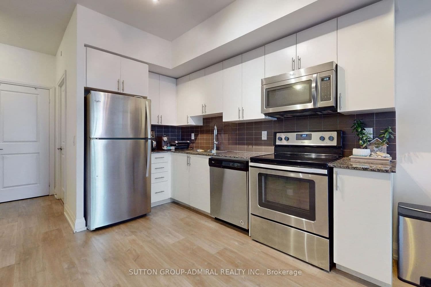 7890 Bathurst Street, Unit 1703 thumbnail 13