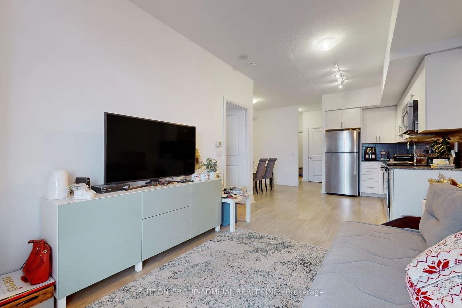7890 Bathurst Street, Unit 1703 thumbnail 9
