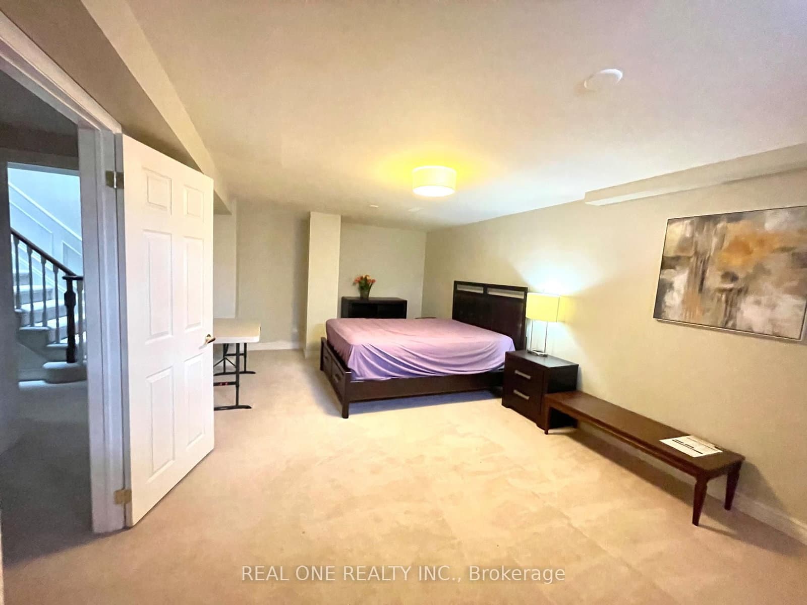 207 Kennedy Street W thumbnail 11