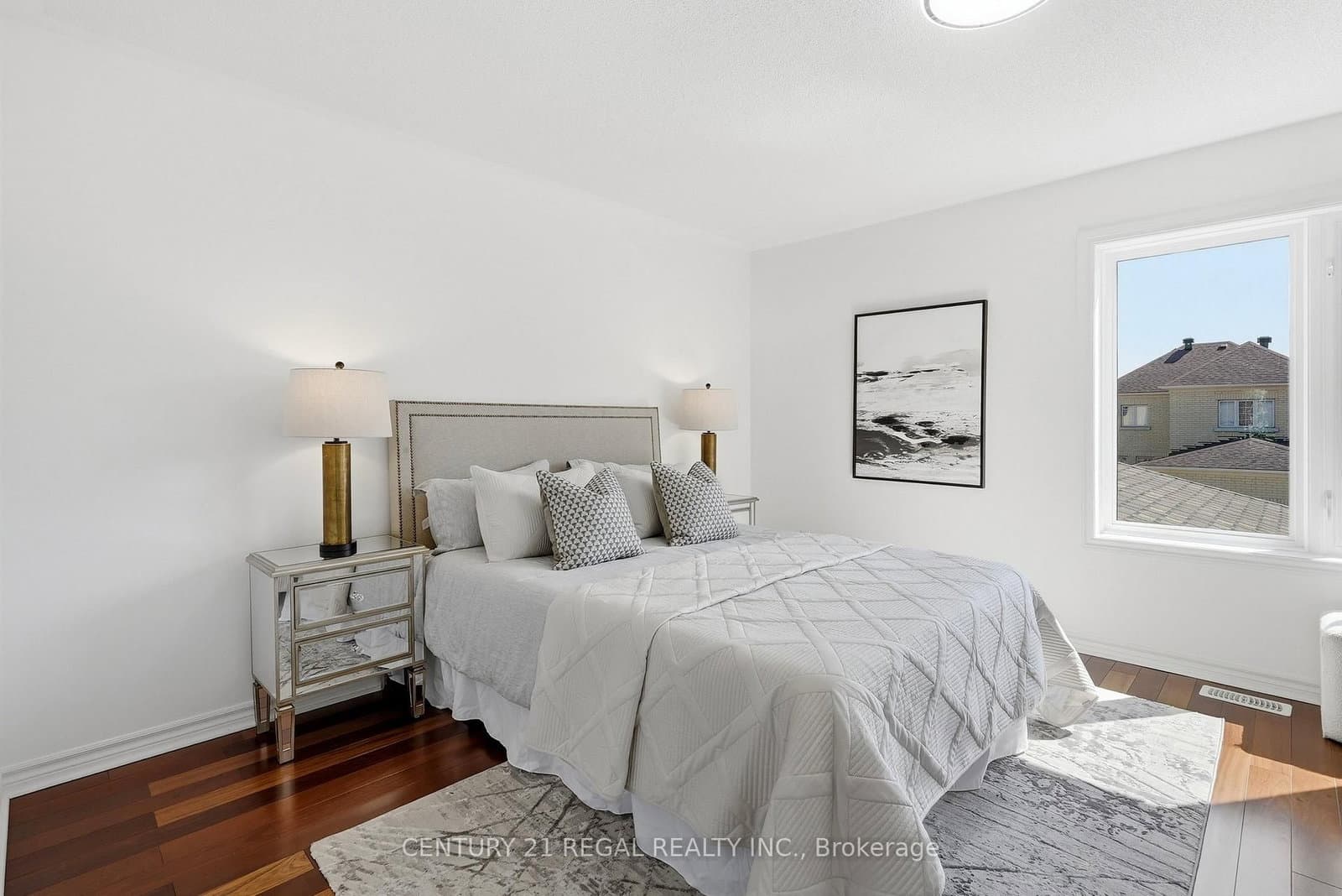 10461 Woodbine Avenue thumbnail 22