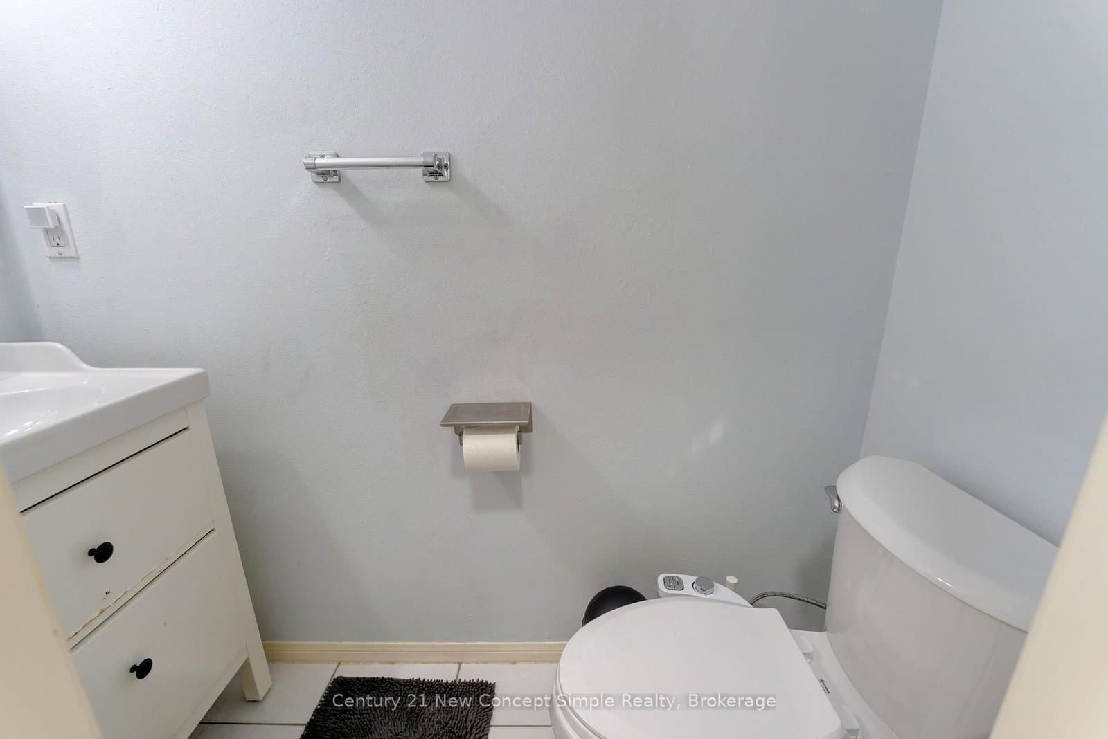 18 Castlemore Avenue thumbnail 14