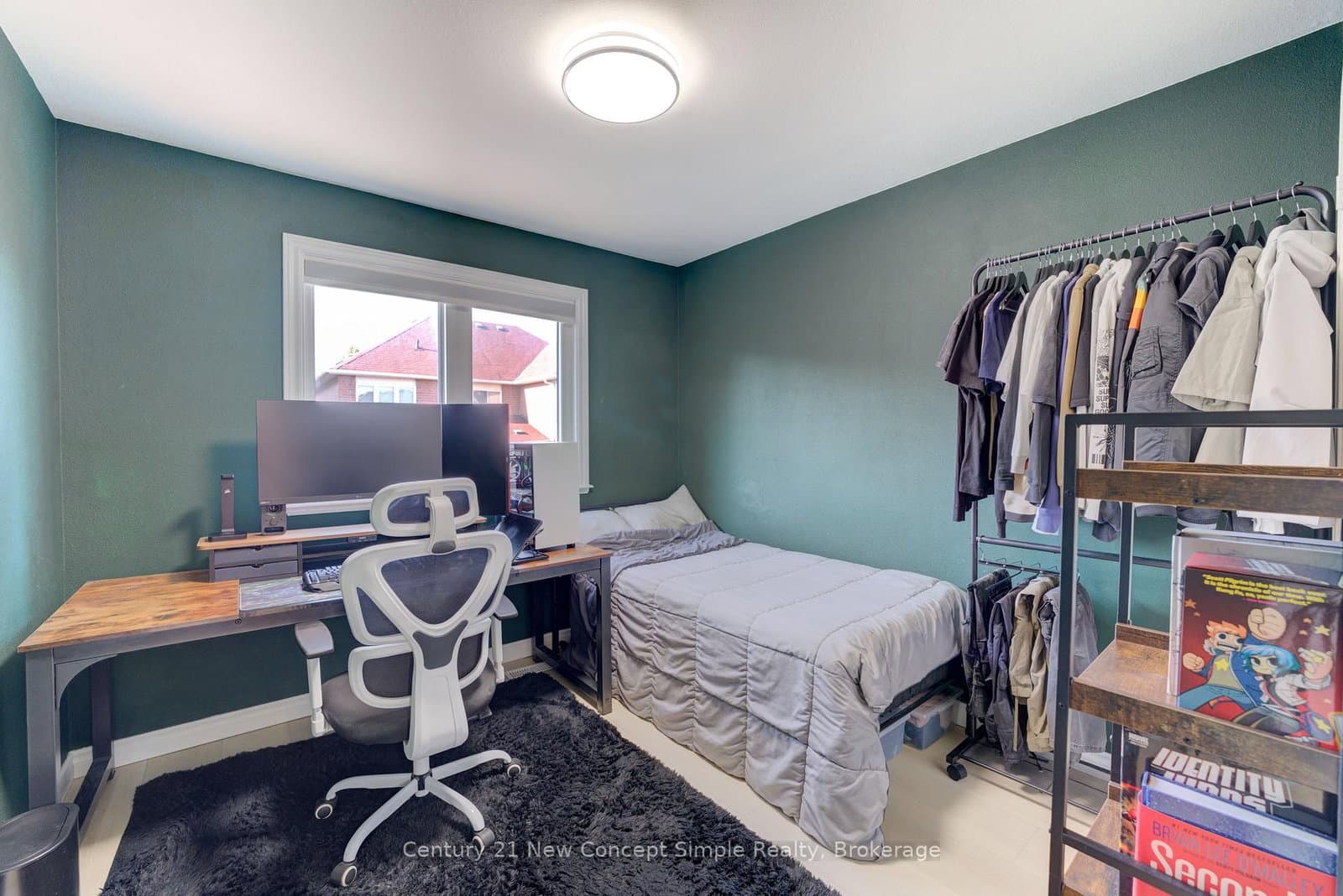 18 Castlemore Avenue thumbnail 20