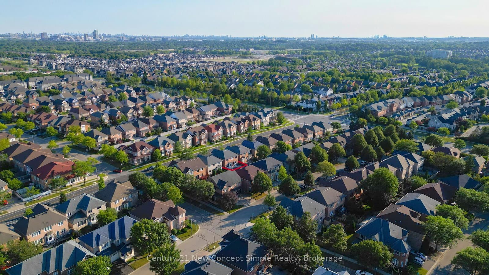 18 Castlemore Avenue thumbnail 37