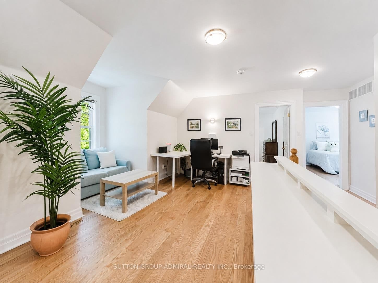 54 Starlight Crescent thumbnail 17