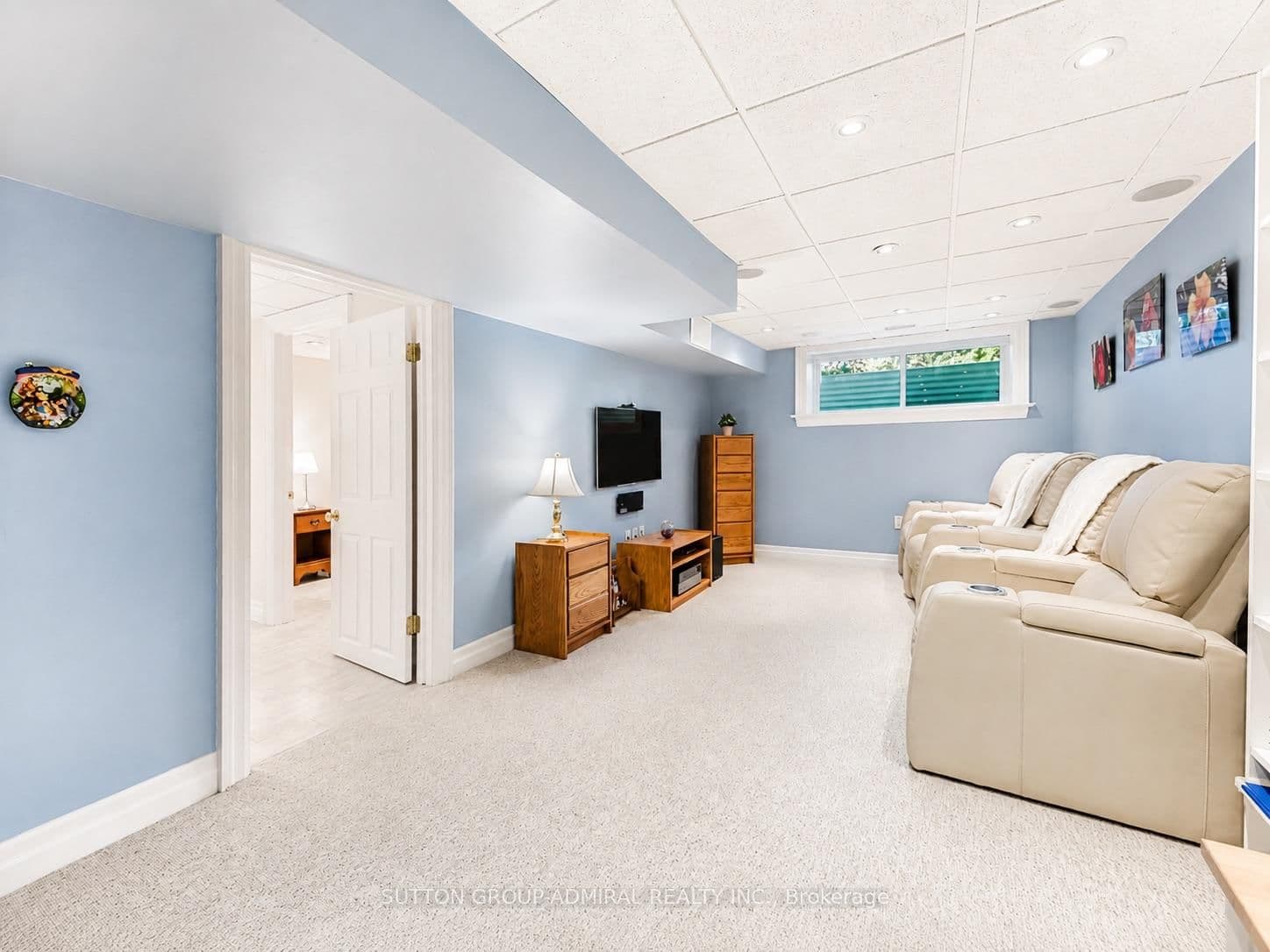 54 Starlight Crescent thumbnail 26