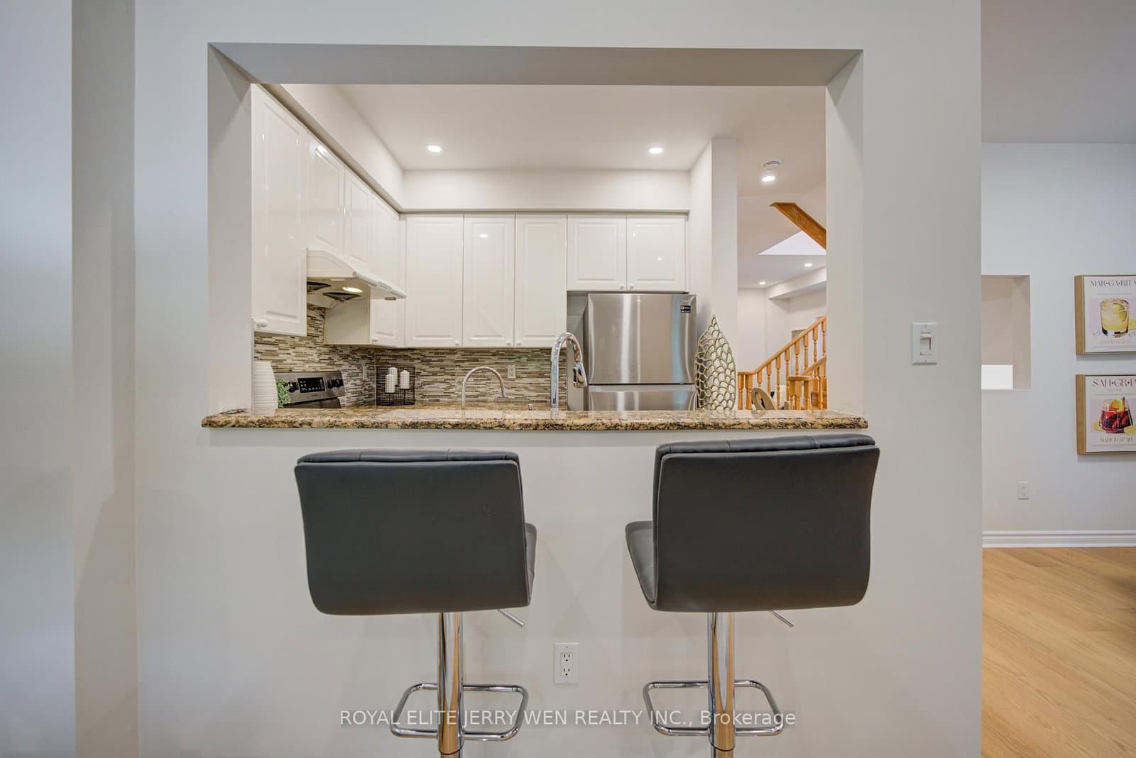 140 Frank Endean Road thumbnail 8