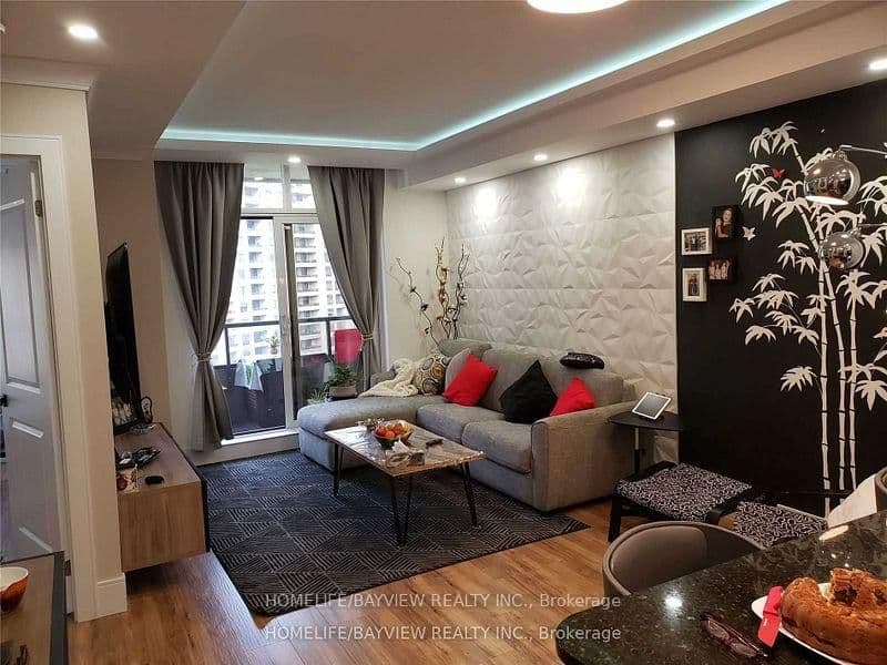 9225 jane Street, Unit 1006 thumbnail 9