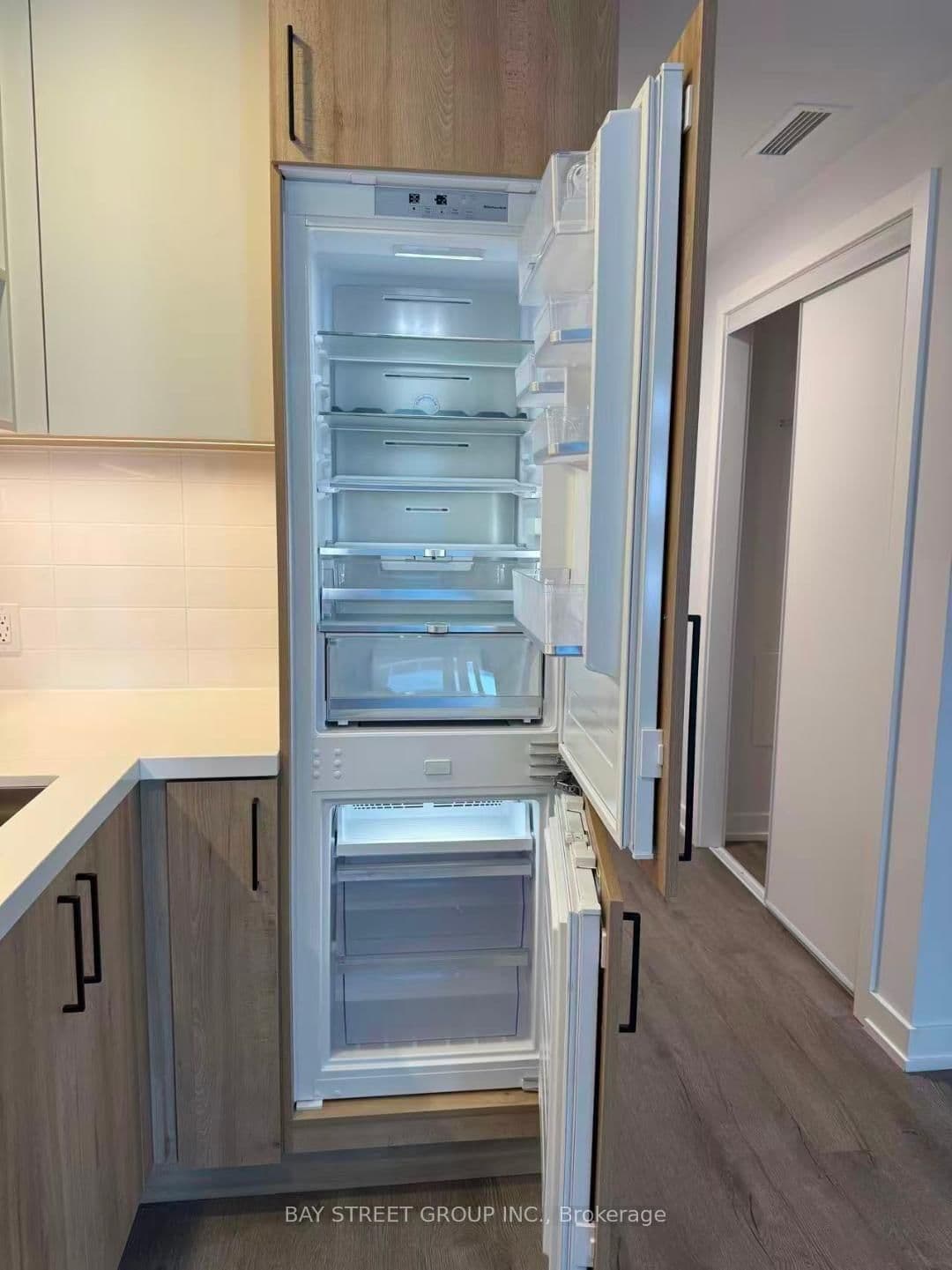 21 Meadowdale Road, Unit 1207 thumbnail 4