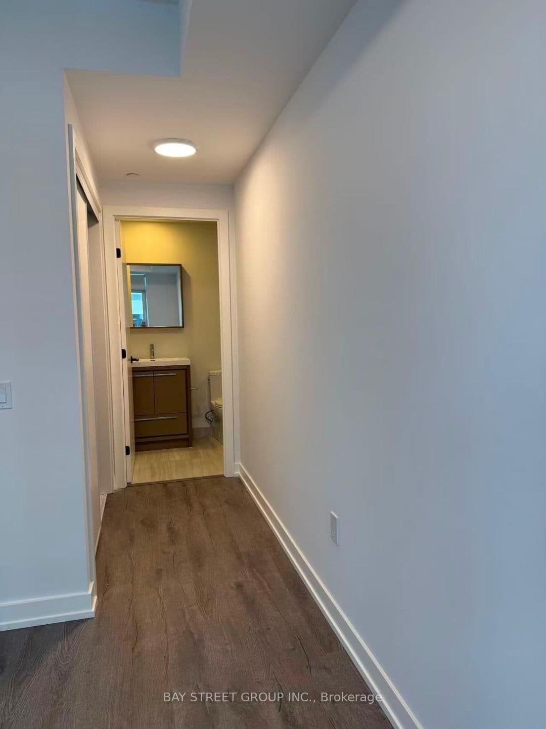 21 Meadowdale Road, Unit 1207 thumbnail 8