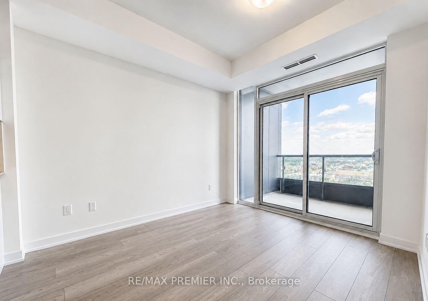 474 Caldari Road, Unit 1707 thumbnail 3