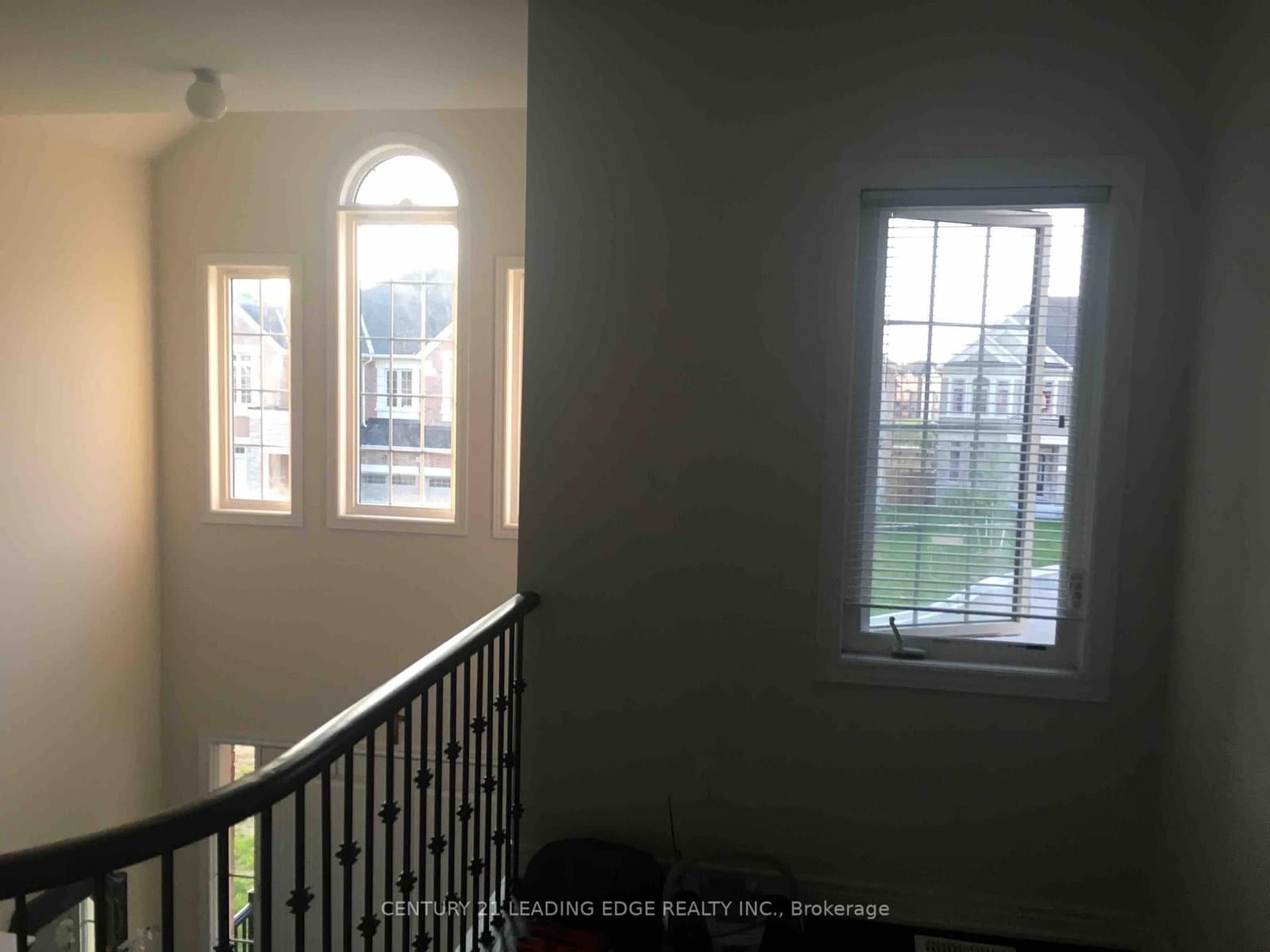 23 Boland Court, Unit 1 Bdrm Upper Level thumbnail 5