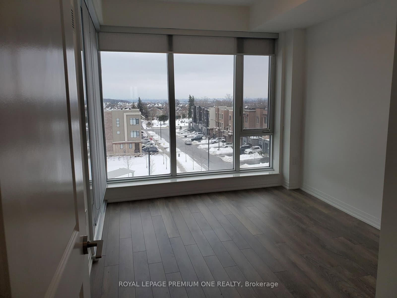 99 Eagle Rock Way, Unit 416 thumbnail 5