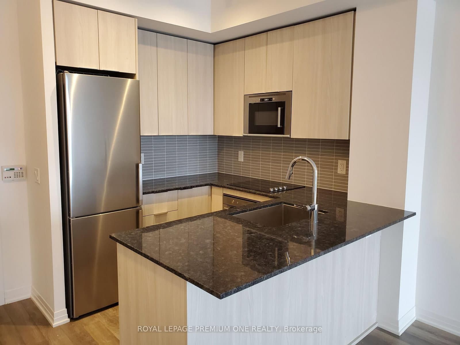 99 Eagle Rock Way, Unit 416 thumbnail 6
