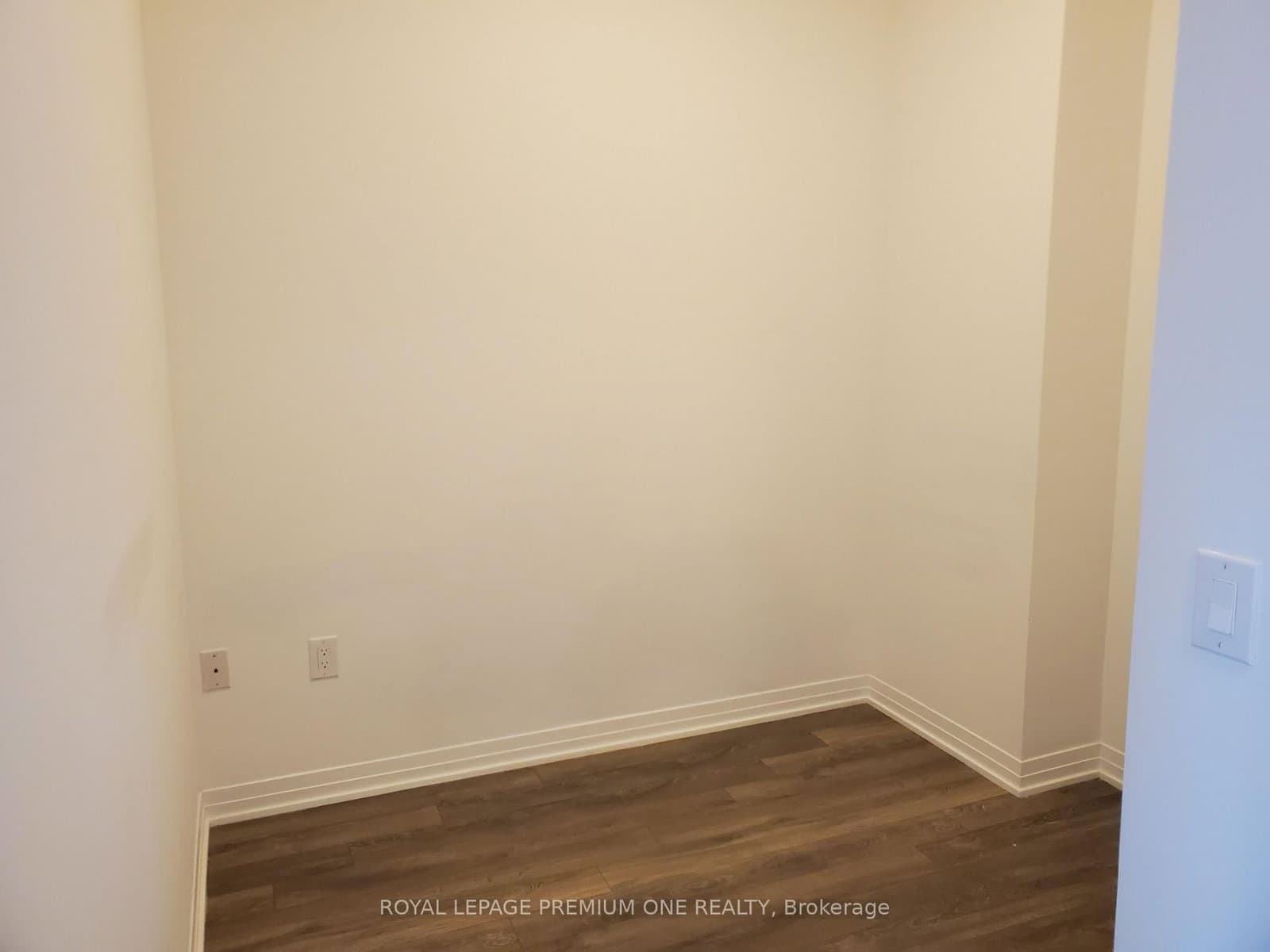 99 Eagle Rock Way, Unit 416 thumbnail 9