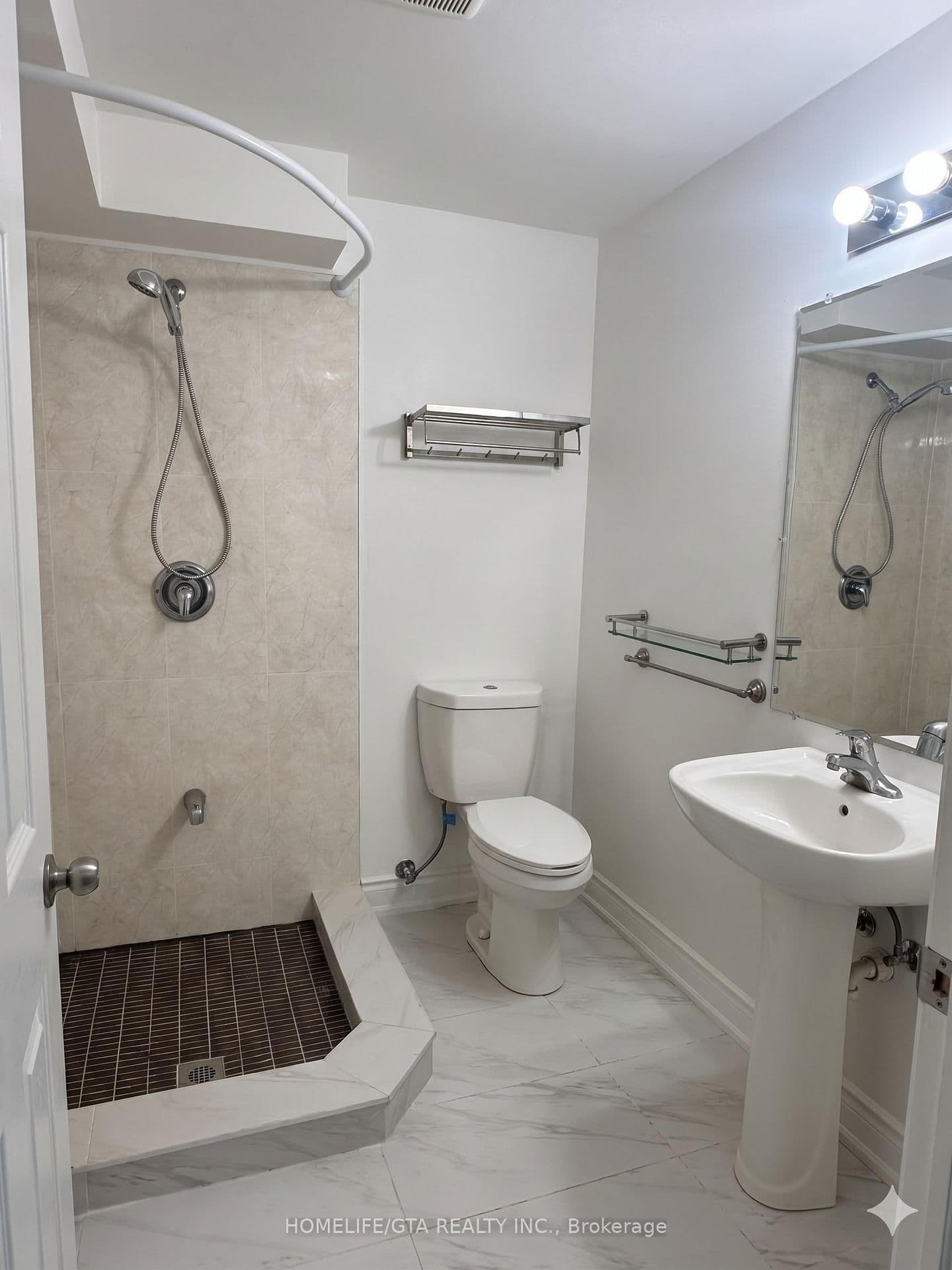 42 Mohandas Drive, Unit Basement thumbnail 4