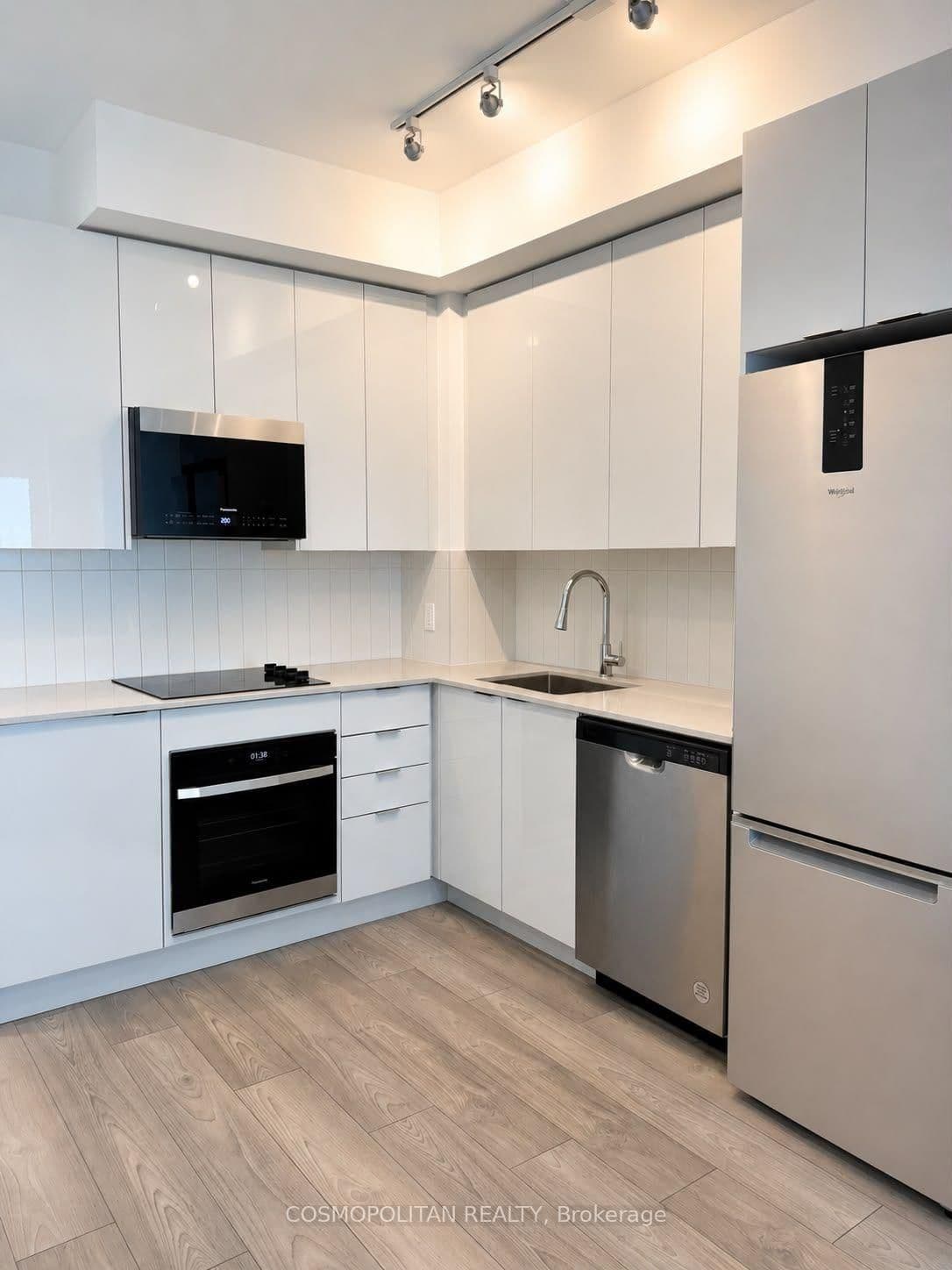10 Abeja Street, Unit 2014 thumbnail 2