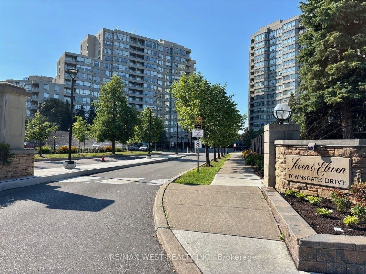 7 Townsgate Drive, Unit 1408 thumbnail 23