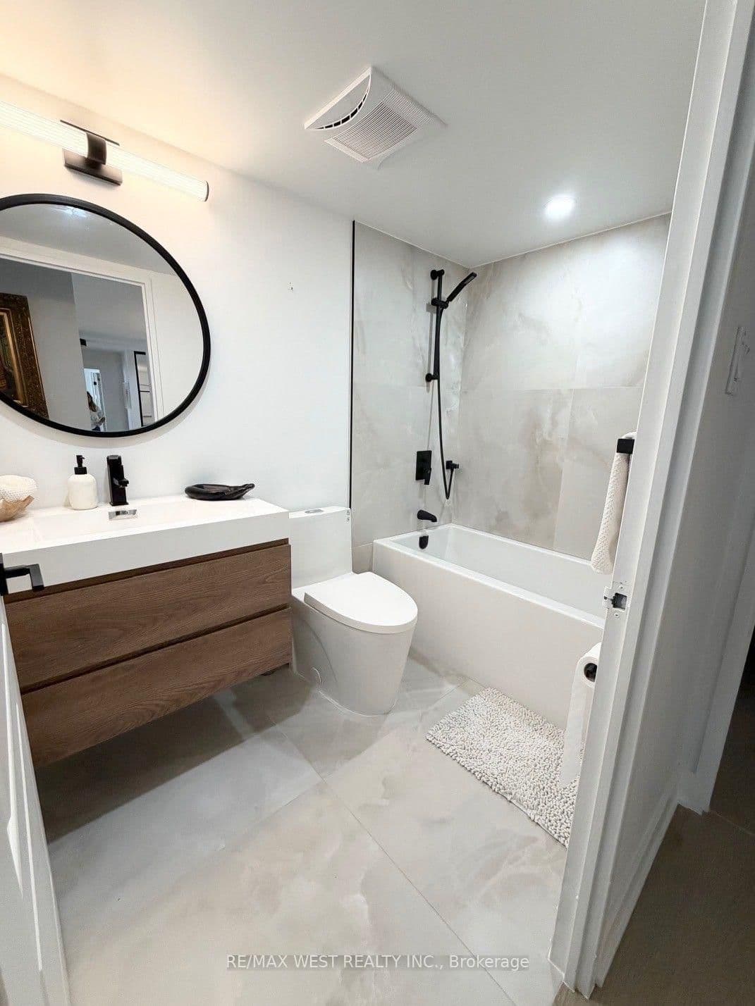 7 Townsgate Drive, Unit 1408 thumbnail 29
