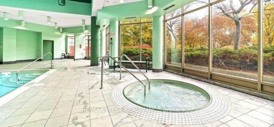 7 Townsgate Drive, Unit 1408 thumbnail 3