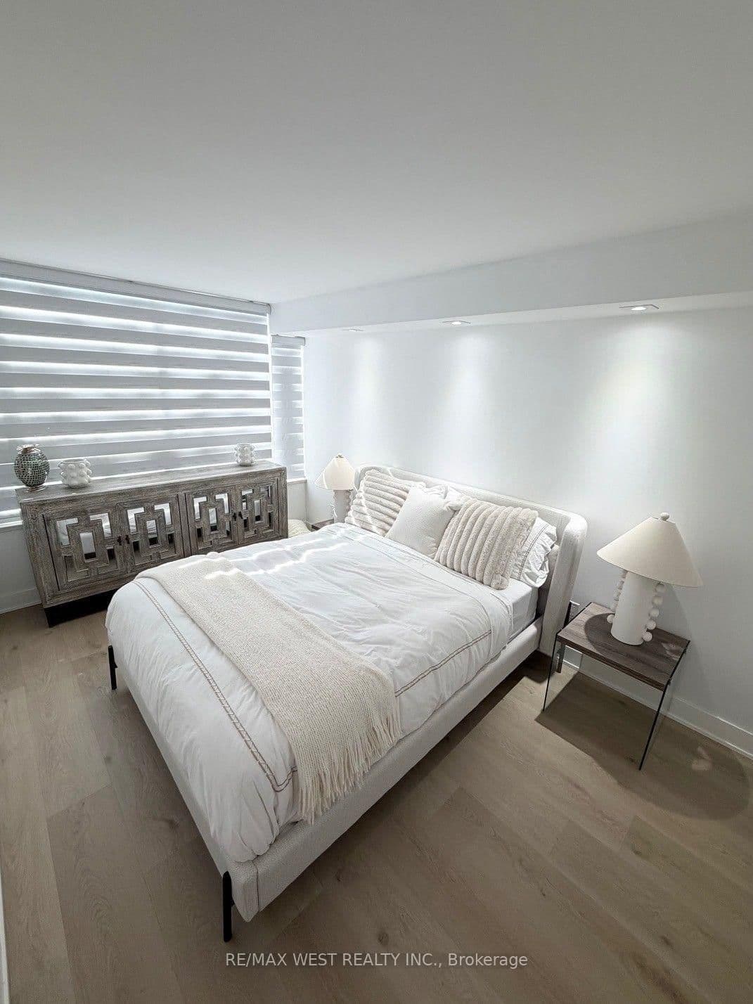 7 Townsgate Drive, Unit 1408 thumbnail 30