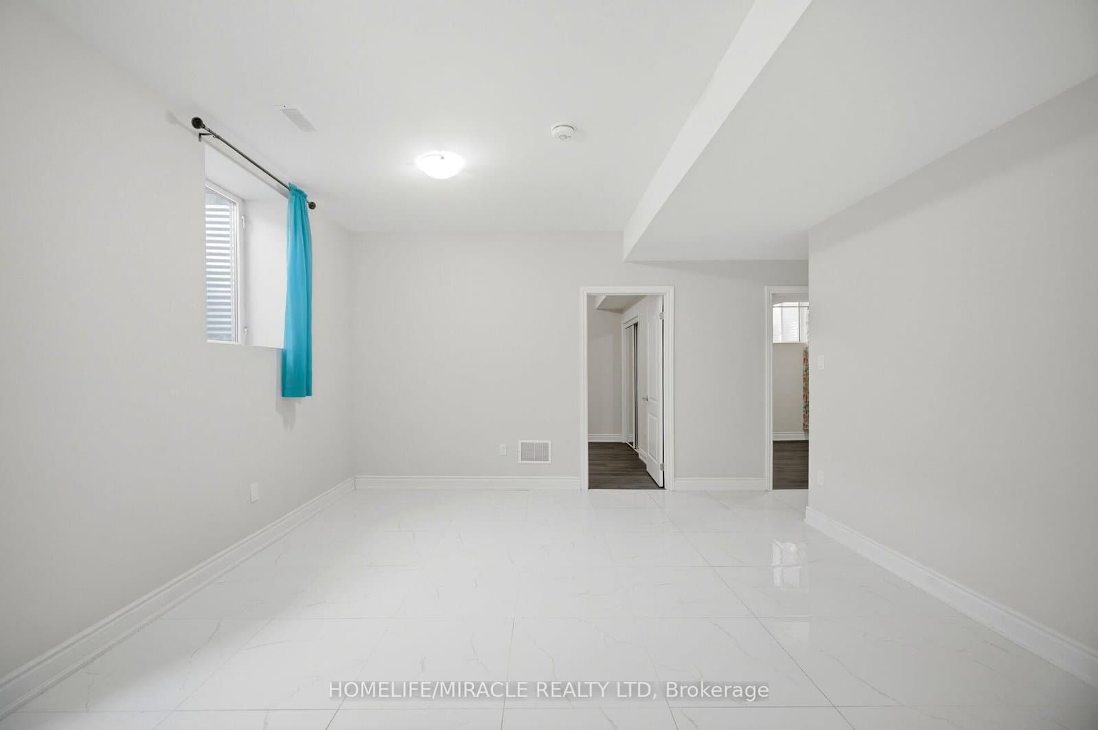642 Barons Street thumbnail 41