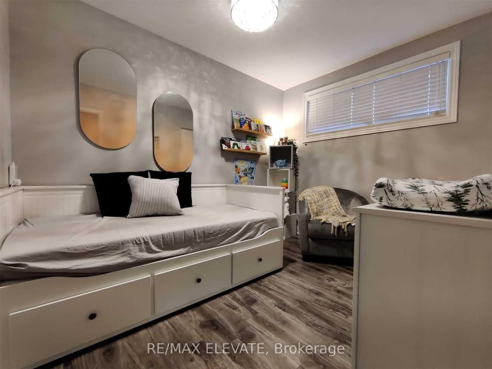 302 Demaine Crescent thumbnail 6