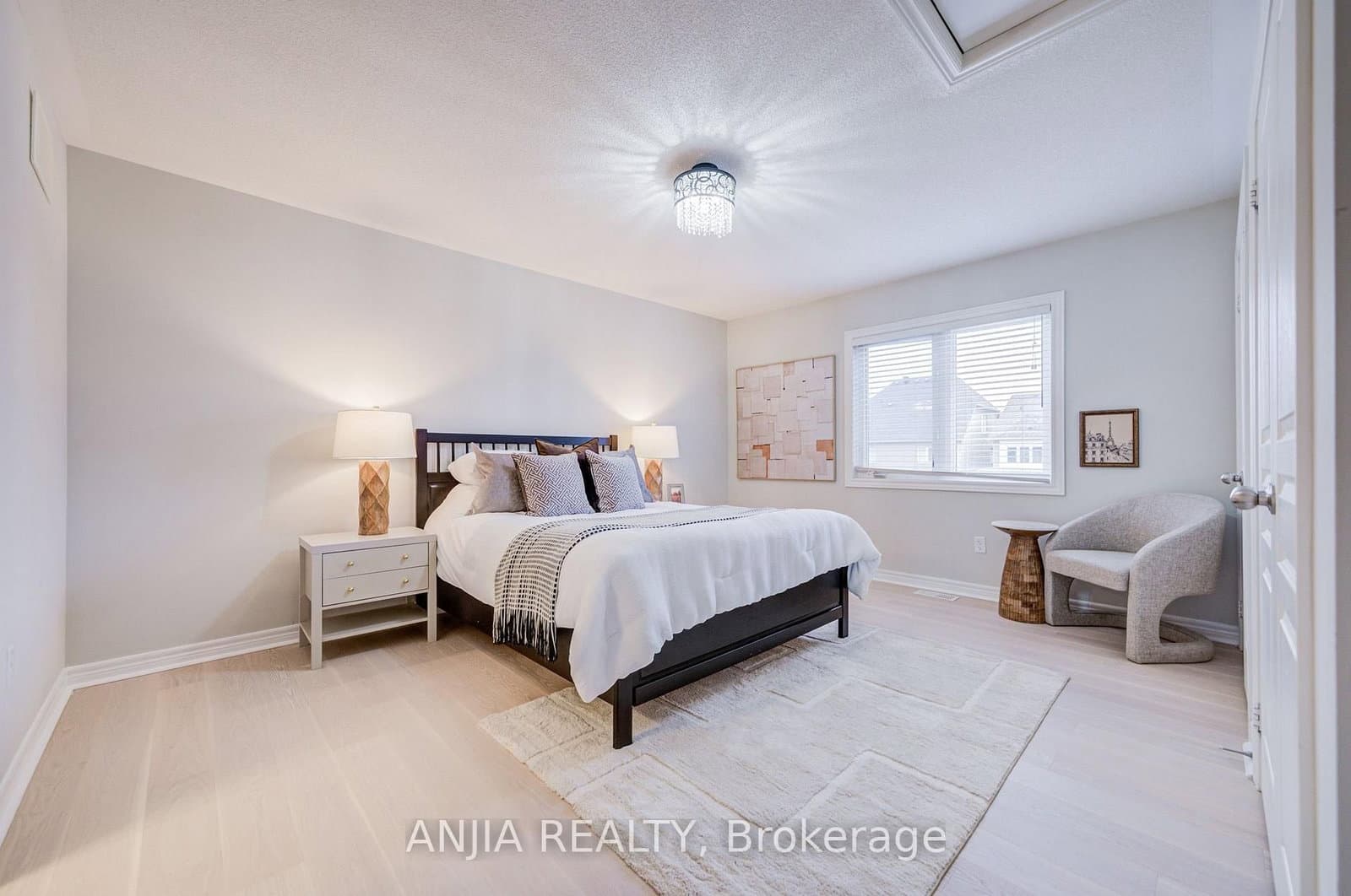 2406 Bur Oak Avenue thumbnail 28