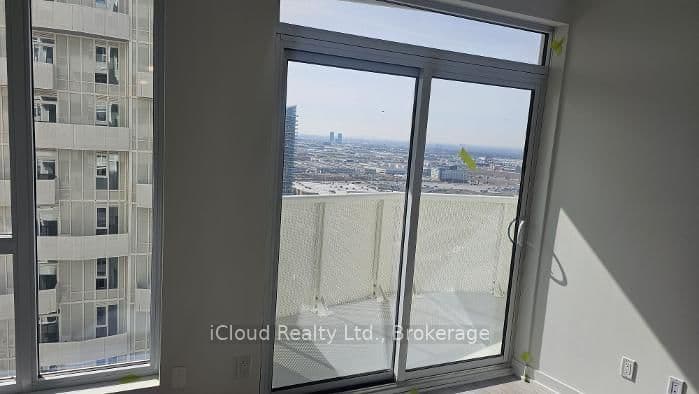498 Caldari Road, Unit 2423 thumbnail 4