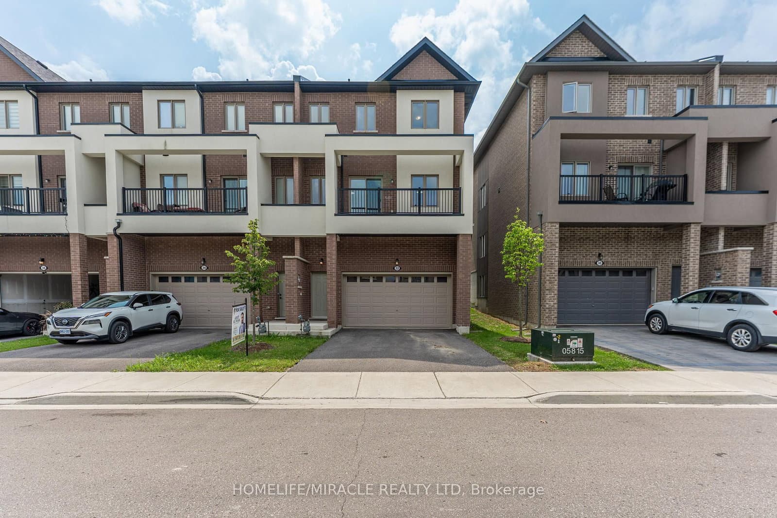 32 Alan Williams Trail - Image 1
