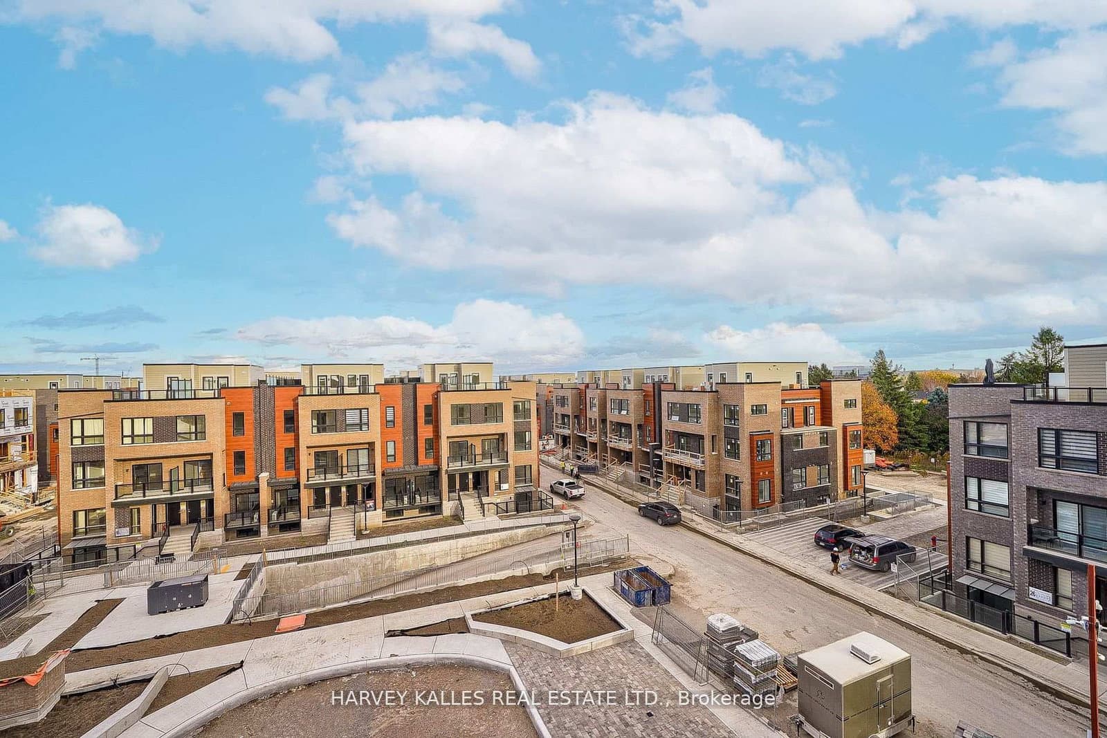 17 Lytham Green Circle, Unit 21 thumbnail 38