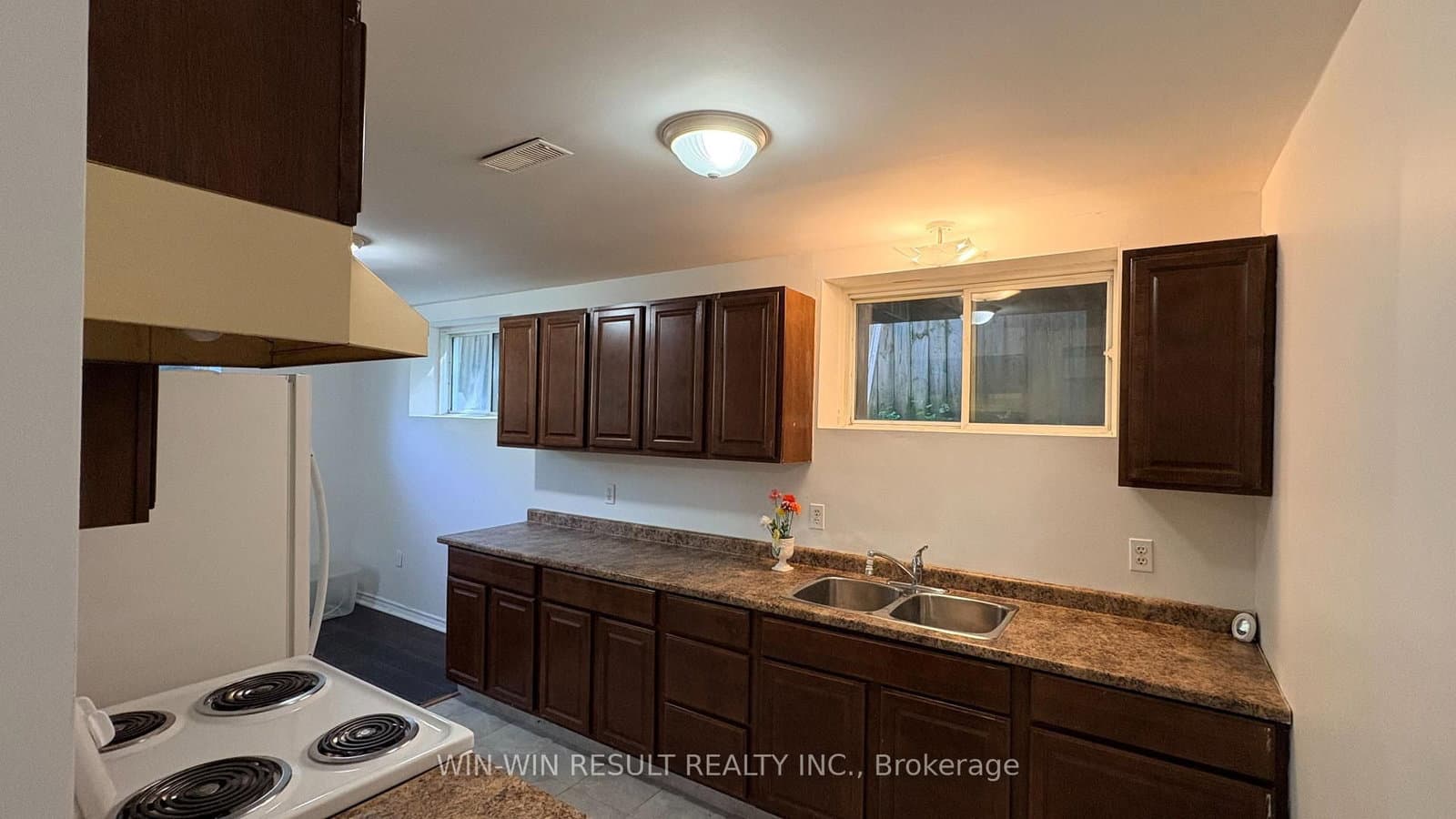 243 Cedarholme Avenue thumbnail 6