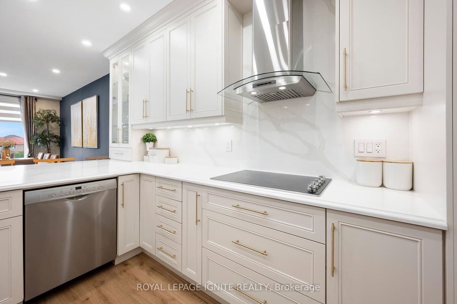 7340 Markham Road, Unit 204 thumbnail 16
