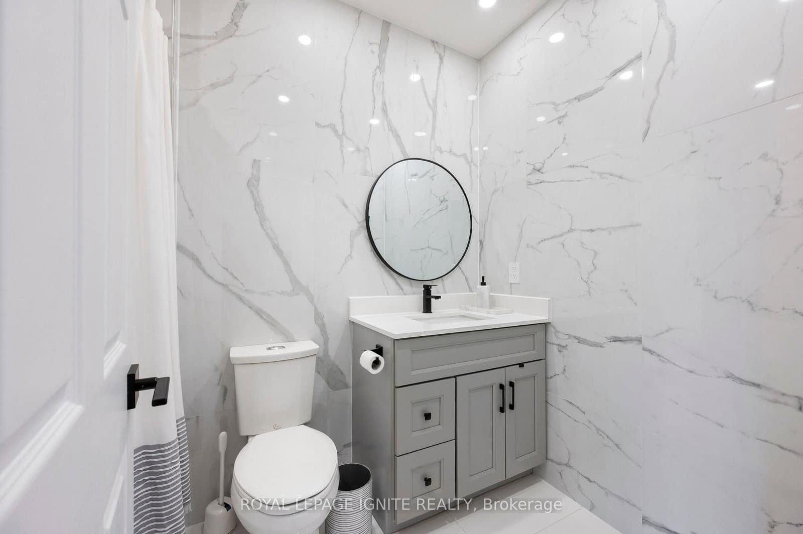 7340 Markham Road, Unit 204 thumbnail 26
