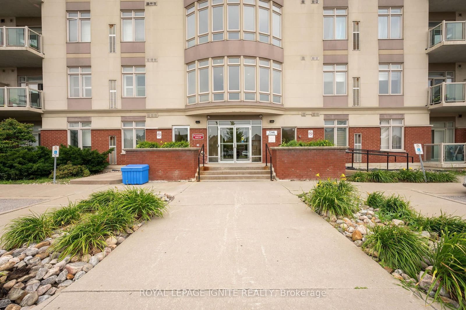 7340 Markham Road, Unit 204 thumbnail 3