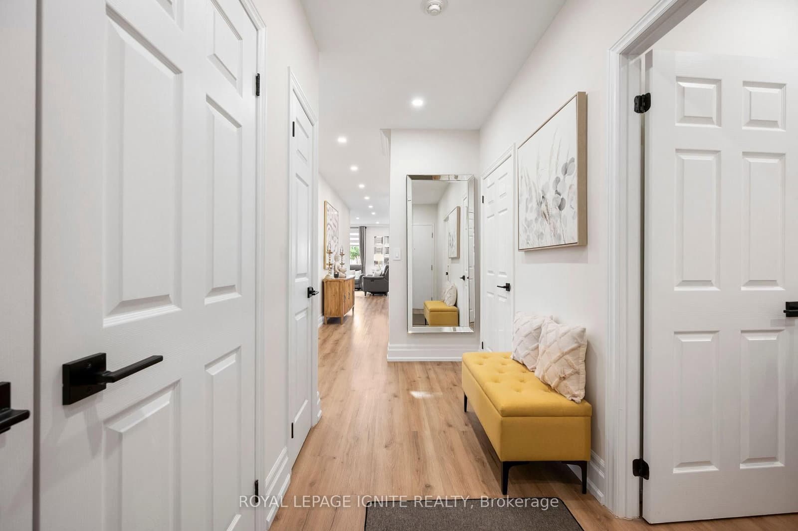 7340 Markham Road, Unit 204 thumbnail 4