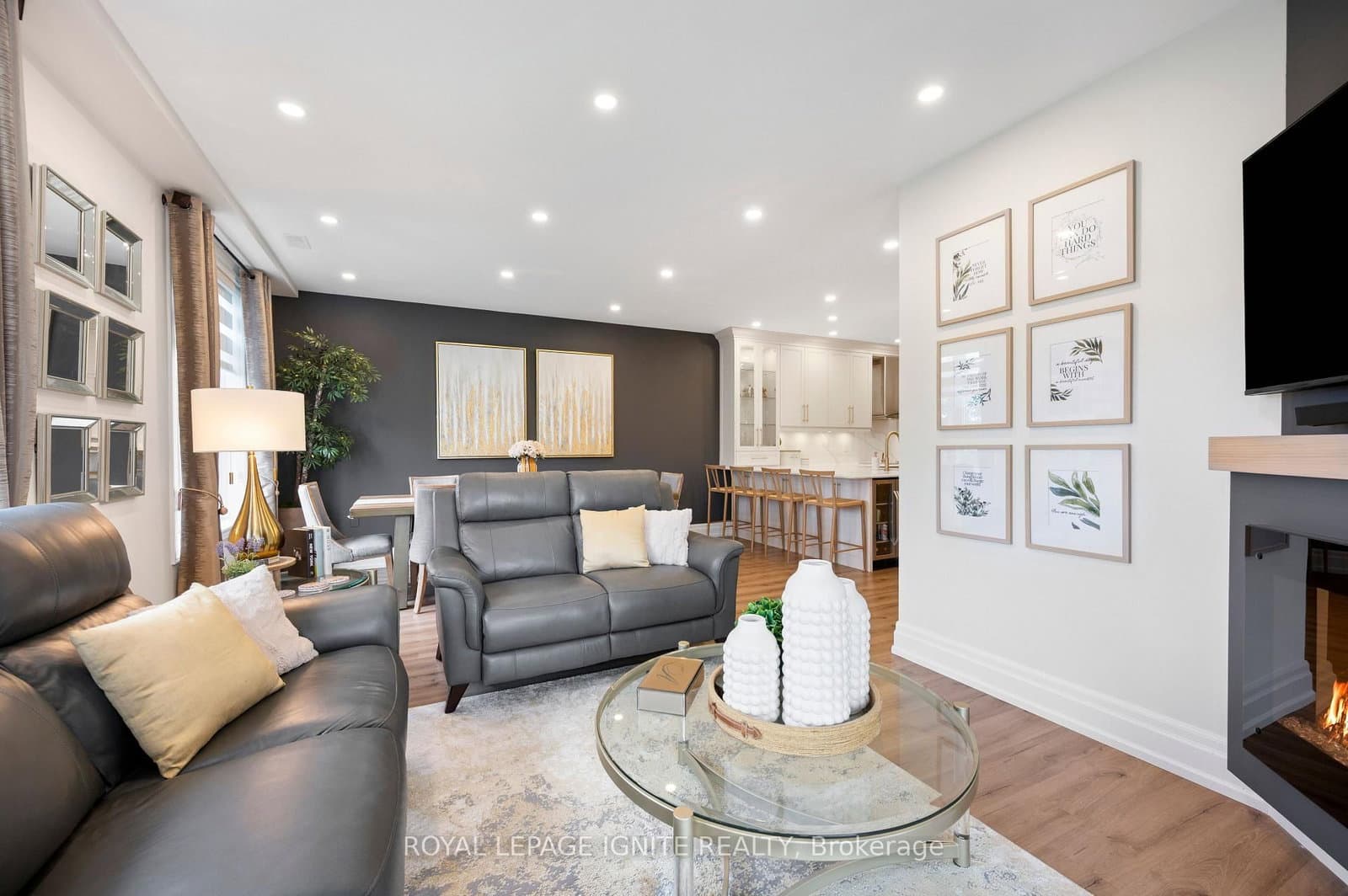 7340 Markham Road, Unit 204 thumbnail 8