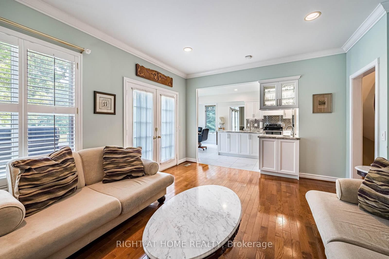 9 Glenridge Drive thumbnail 22