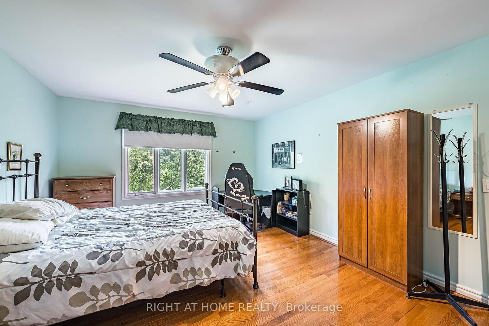 9 Glenridge Drive thumbnail 29