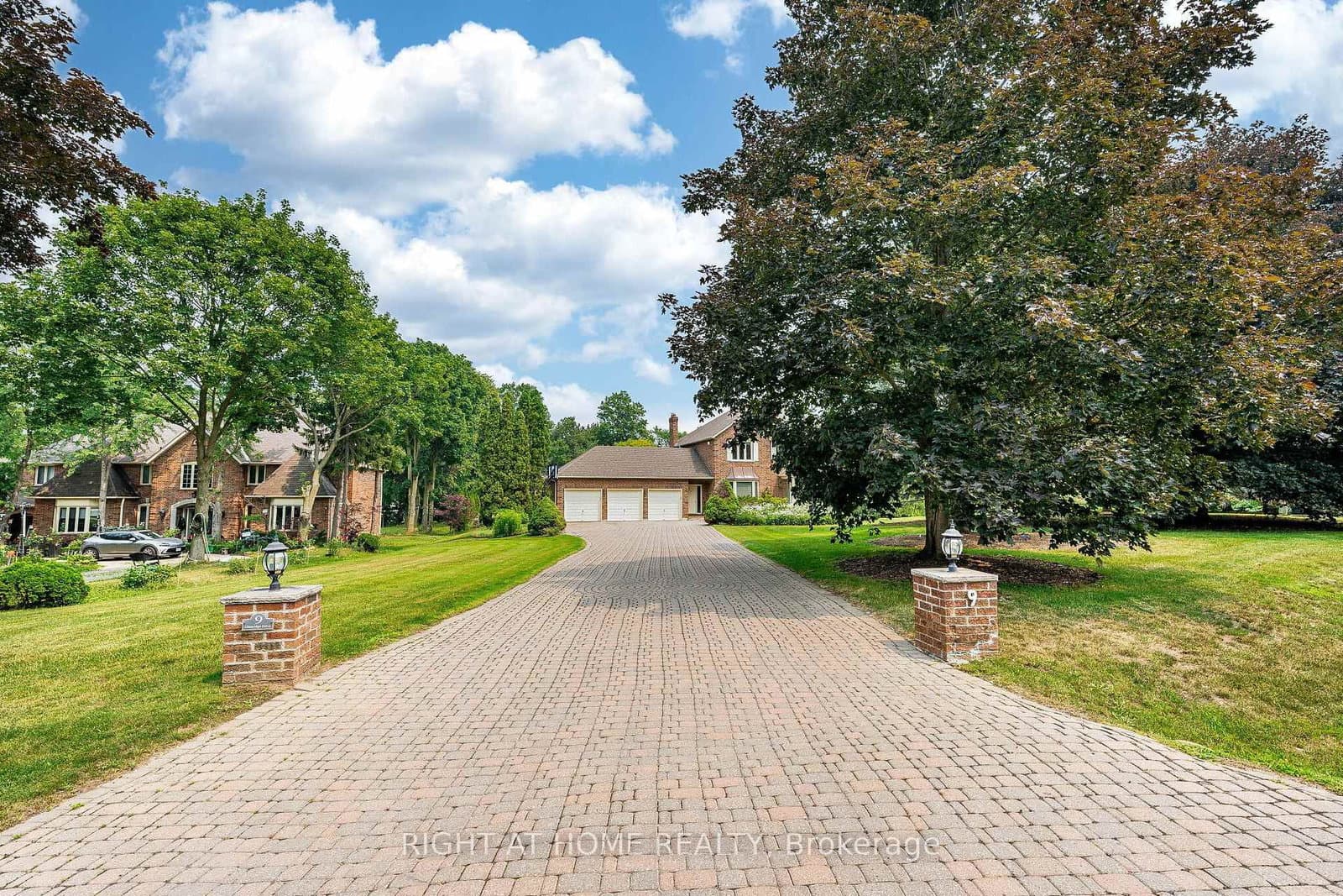 9 Glenridge Drive thumbnail 3
