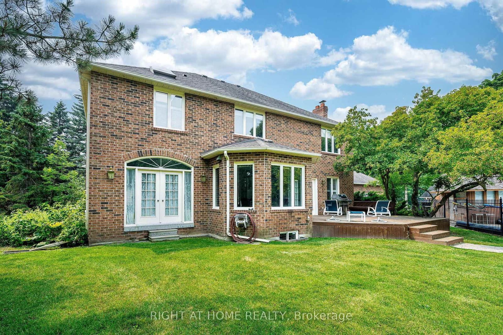 9 Glenridge Drive thumbnail 34