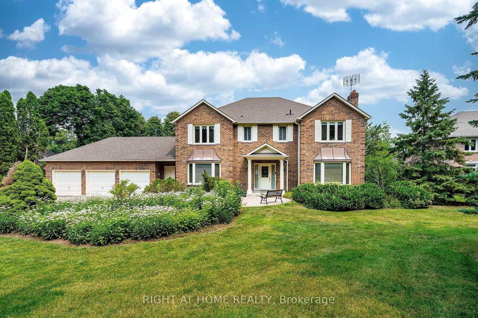 9 Glenridge Drive thumbnail 5