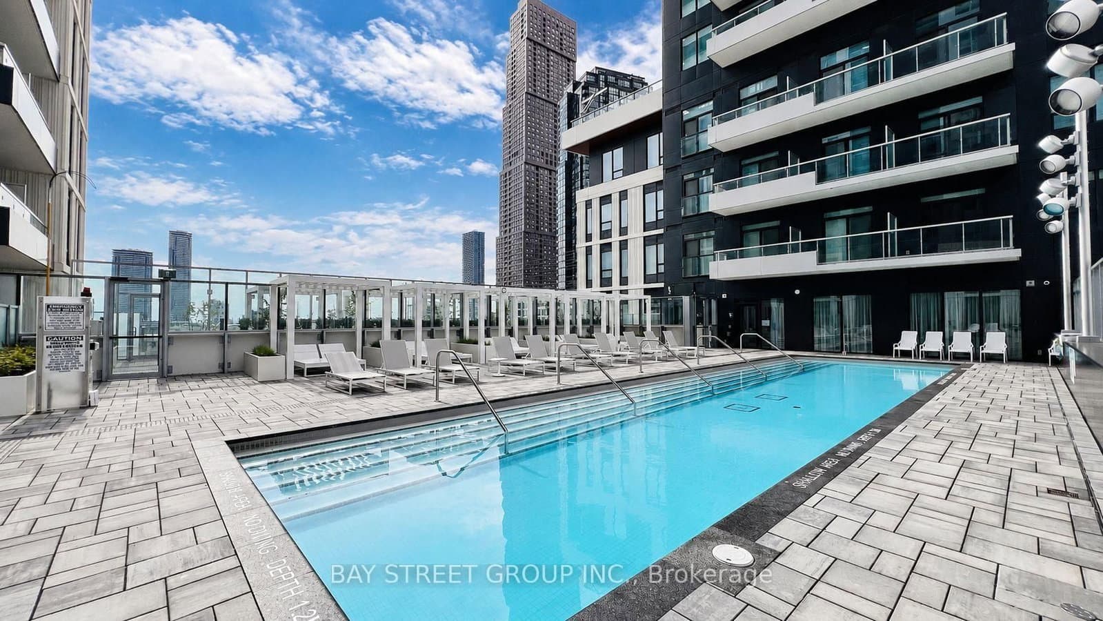 21 Meadowdale Road, Unit 908 thumbnail 12