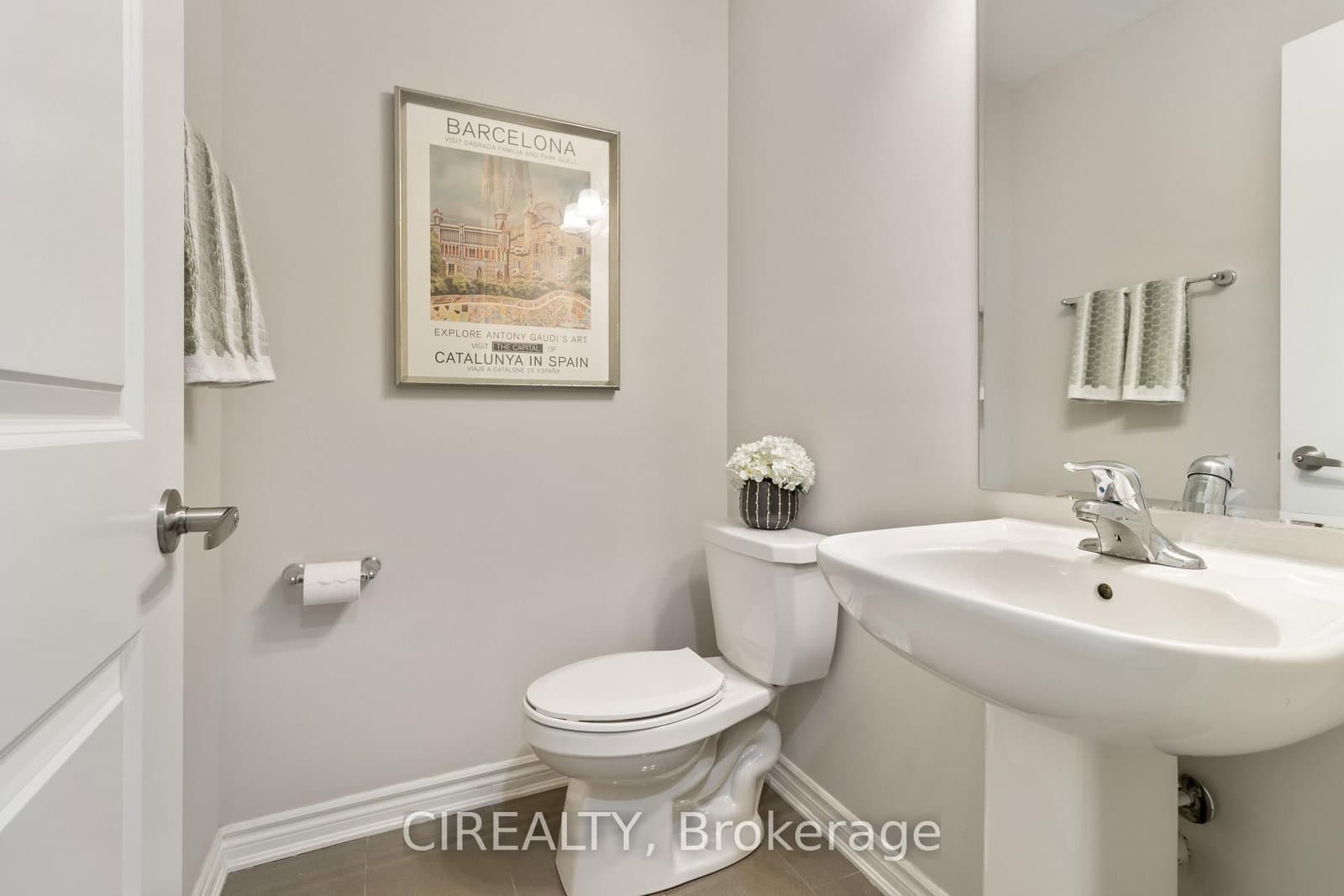 48 Casely Avenue thumbnail 18