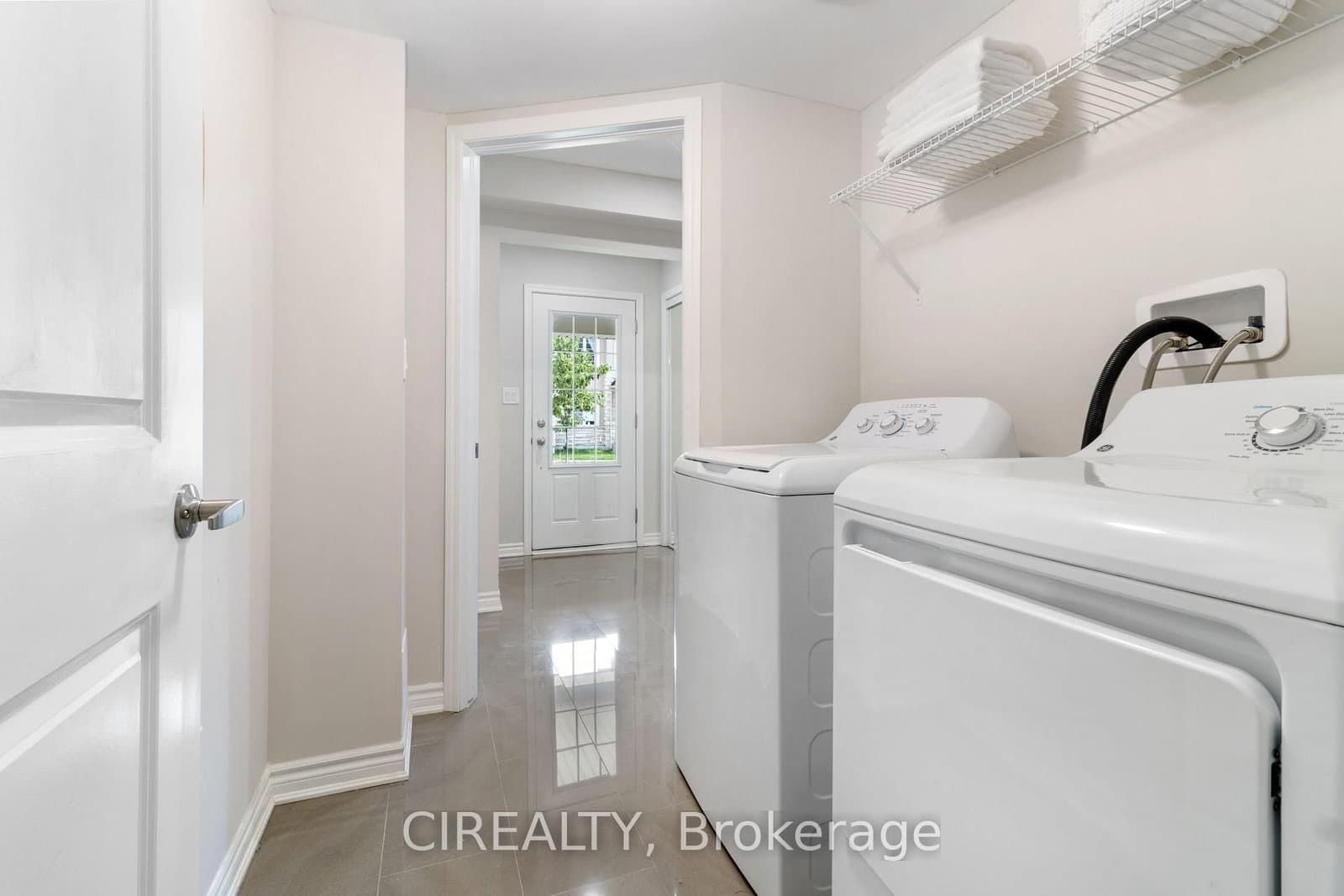 48 Casely Avenue thumbnail 33