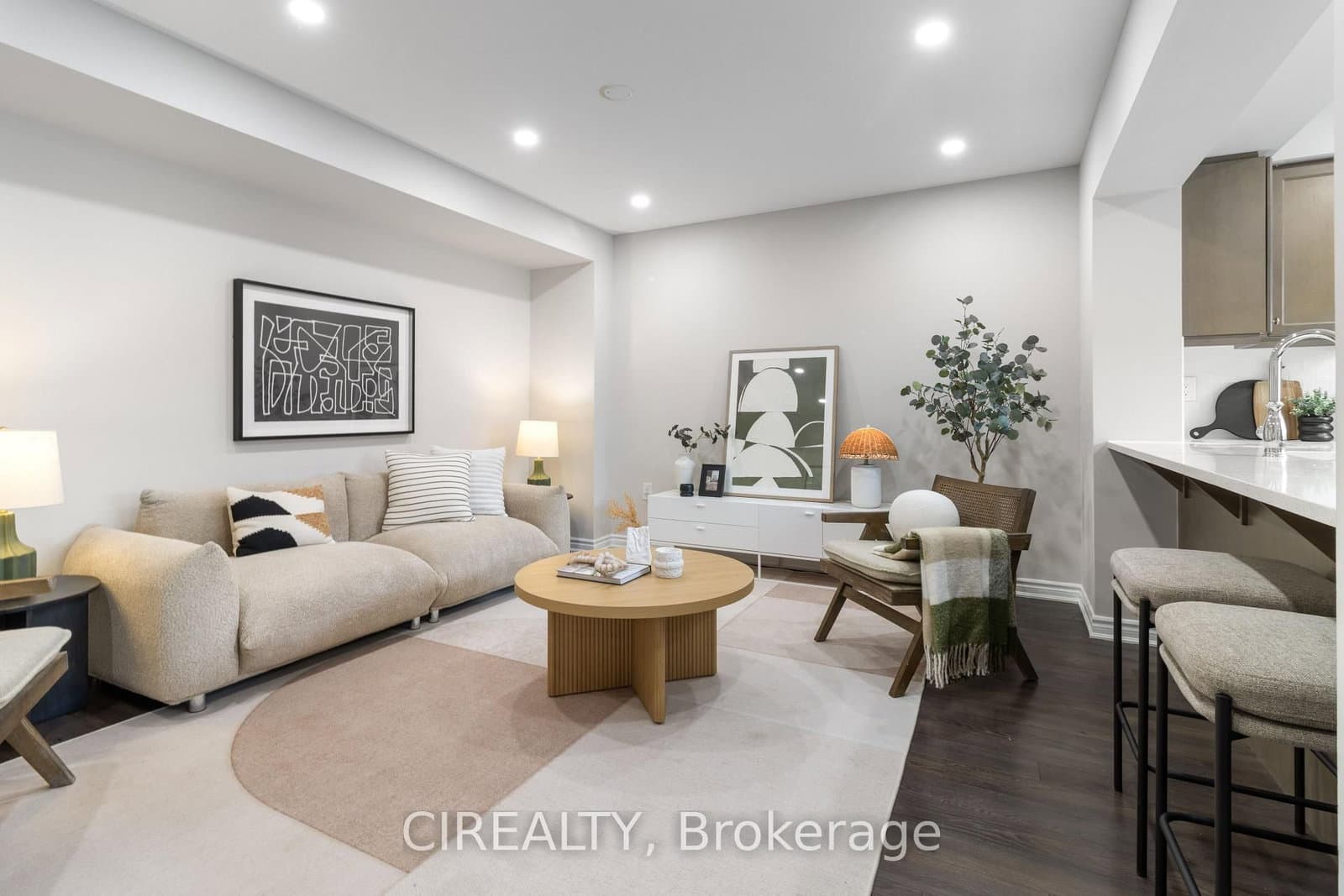 48 Casely Avenue thumbnail 5