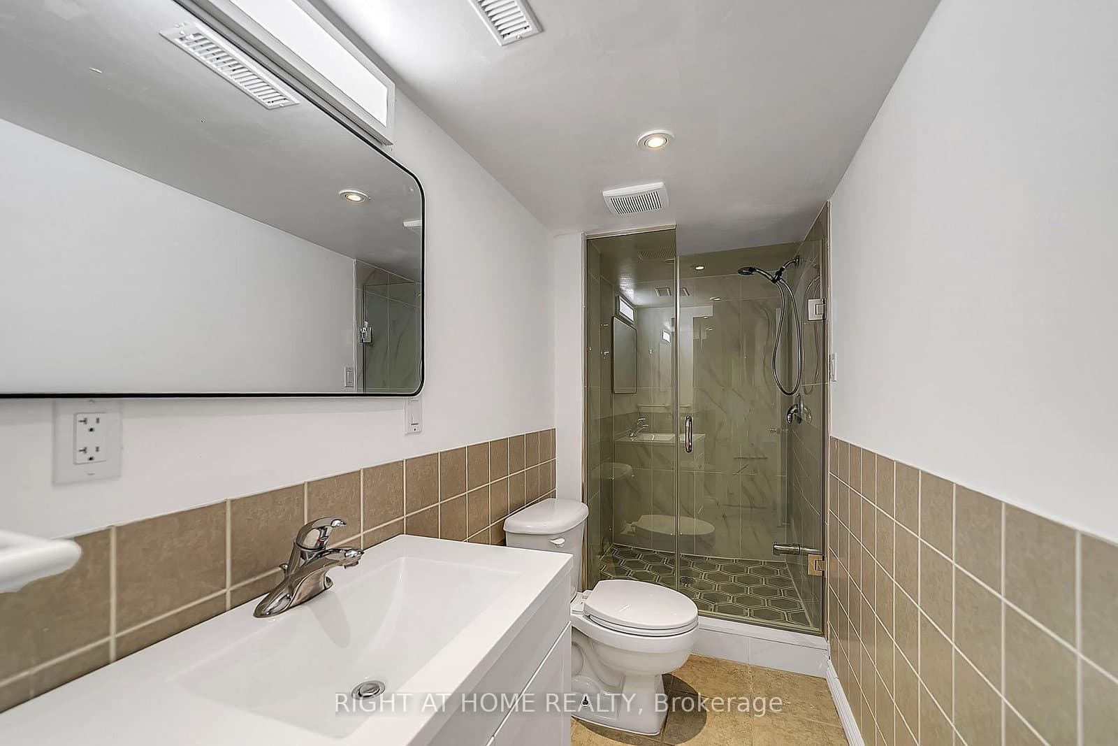 47 Medoc ( Basement) Place thumbnail 16